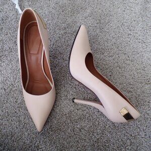 Givenchy leather cream pumps 40 made in ITALY